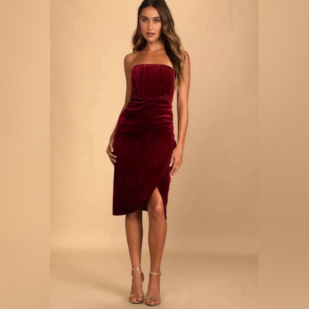 Lulu's Glamorous Celebrations Wine Red Velvet Strapless Tulip Dress